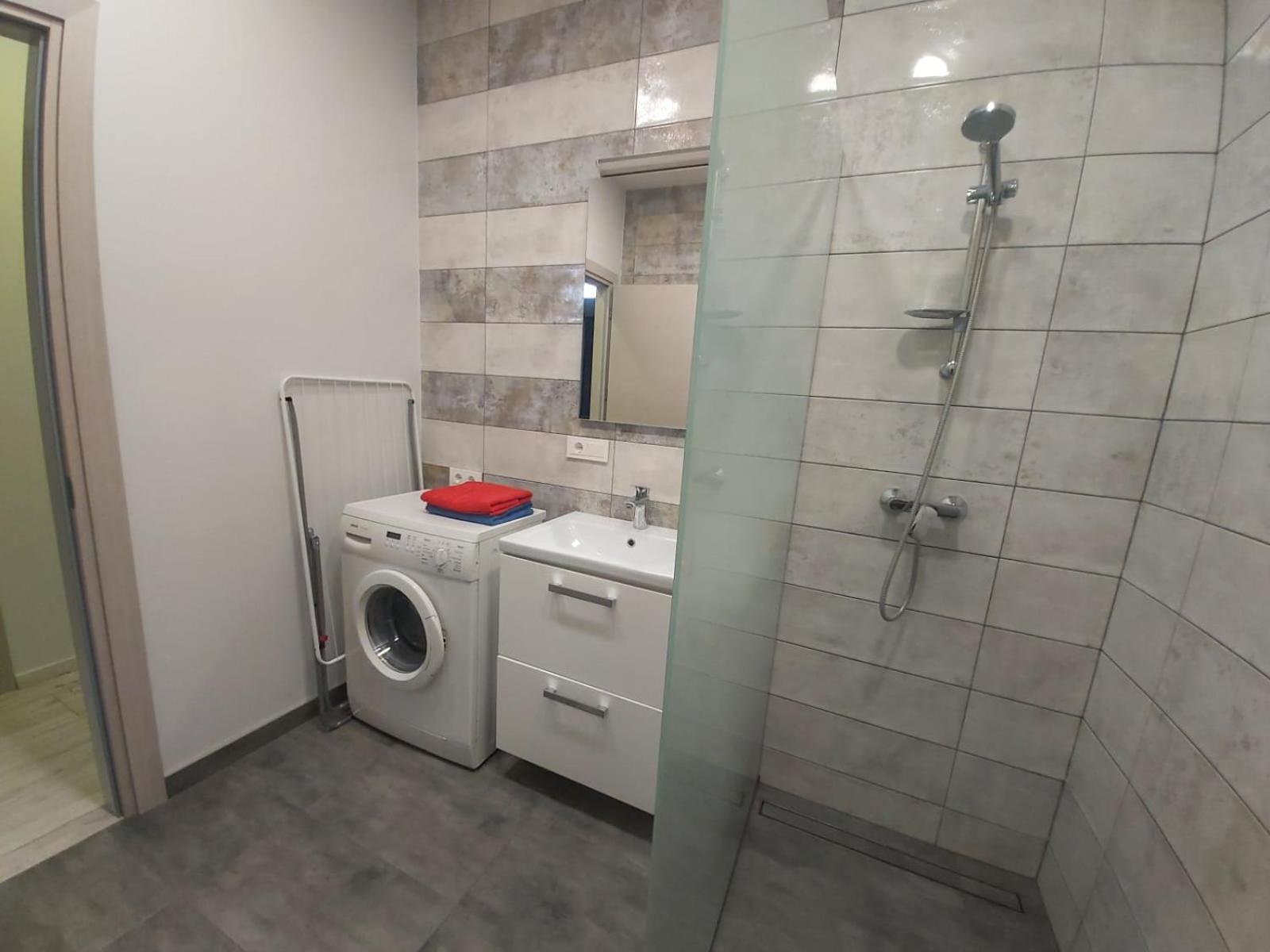 K-Town - Apartments Viabaltic Kaunas Zimmer foto